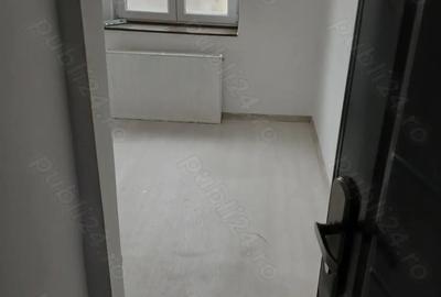 Vind garsoniera et1 zona liceu M eminesc lidel renovata total - 4