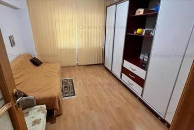 Apartament cu 3 camere decomandat în Dorobanți