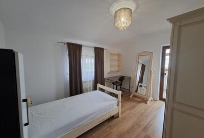 Apartament cu 3 camere decomandat, mobilat în Terezian - 13