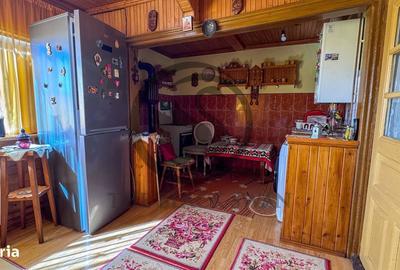 Casă cu 4 camere în Jercălăi - 2