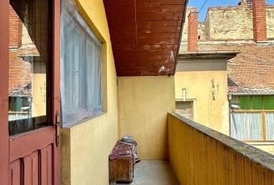 COMISION 0% Apartament cu 4 camere la curte comuna - Elisabetin - 18