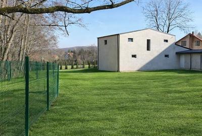 Casă cu 4 camere în Sadu - 4