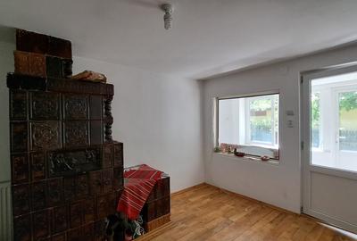 CASA SI LIVADA/ZONA DE DEALURI IMPADURITE/VALEA SCHEII/MANGA/VOINESTI/DAMBOVITA - 26