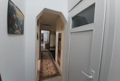 Apartament cu 2 Camere / Spatios si Confortabil / 2 Bai / 60 mp / Construit 1987 - 11