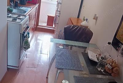 De inchiriat apartament 2 camere decomandat, mobilat ?i utilat etaj 1 De inchiriat apartament 2 camere decomandat, mobilat ?i utilat etaj 1 - 2