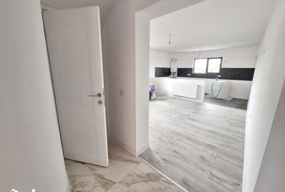 Apartament cu 3 camere în Gherăiești - 7