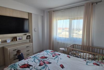 Apartament cu 2 camere decomandat în Valea Lupului