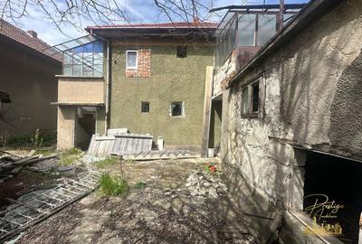 Casa renovabila cu teren generos de 700 mp in zona Garii - Oradea - 7