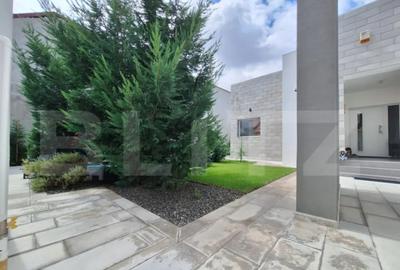 Casă cu 7 camere cu Teren 1150 Mp în Central - 18