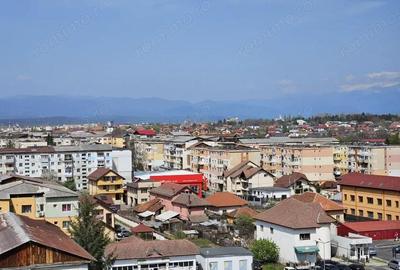 Vanzare apartament cu 2 camere, situat in Targu Jiu, Aleea Plopilor - 3