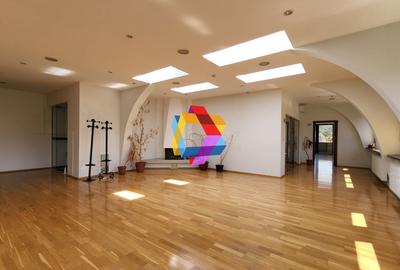 Spatiu de birouri - 1950 mp # plus-imo.ro - 1