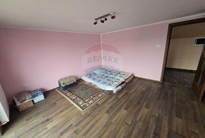 Casă individuală cu 4 camere cu Teren 400 Mp în Lascăr Catargiu - 10