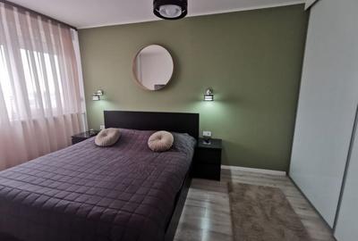 Apartament cu 3 camere decomandat în Girocului - 2