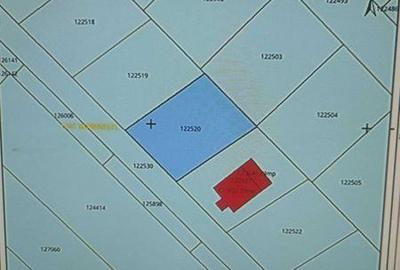 Teren de 400 mp, în Domnești