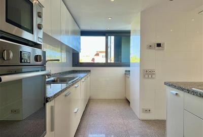 Apartament cu 4 camere semidecomandat, mobilat în Kiseleff - 12