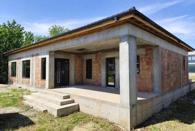 Casa de vanzare Baicoi - 1