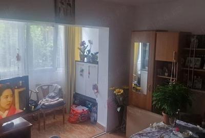Apartament cu 3 camere semidecomandat în Central - 7
