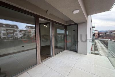 Apartament cu 3 camere semidecomandat în Borhanci - 11