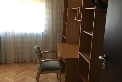 Apartament 3 camere decomandat Str. Pietroasa - 8