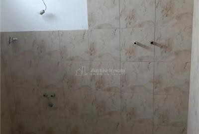 Casă cu 4 camere cu Teren 400 Mp în Buda - 15