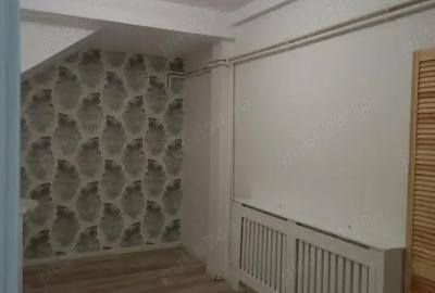 Spațiu comercial, de 30 mp, în Central - 7