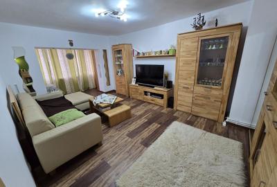 Apartament cu 3 camere în Uric - 8