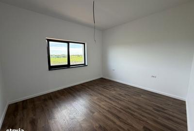 Casă cu 4 camere în Clinceni - 7