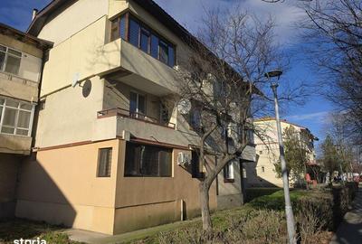 Apartament cu 3 camere în Hârșova - 3