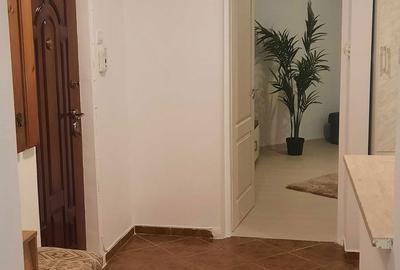 Apartament cu 2 camere decomandat în Central - 1