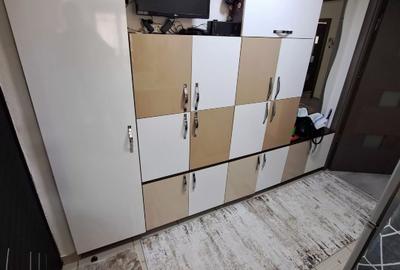 Apartament cu 2 camere semidecomandat în Micro III - 7