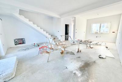 Duplex cu 4 camere cu Canalizare în Moșnița Nouă - 4