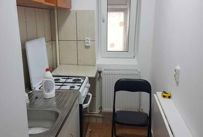 Garsonieră decomandată în Central - 3