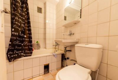 Vand garsoniera la Universitate, situata pe Calea Victoriei - 5