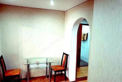 Garsonieră decomandată în Central