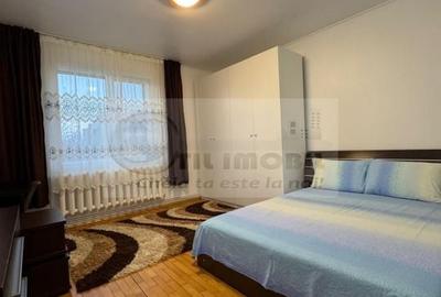 Vilă cu 4 camere moderne si curte - Copou - 1.250€/lună - 1