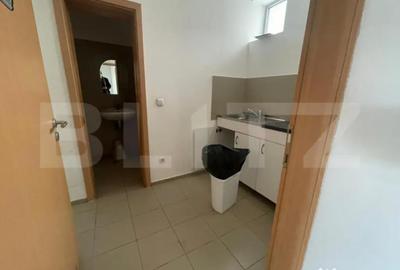 Spațiu comercial, de 123 mp, în Central - 2