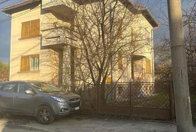 Casă cu 5 camere cu Teren 483 Mp în Central - 3