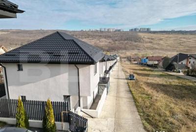 Casă cu 4 camere cu Teren 250 Mp în Central - 11