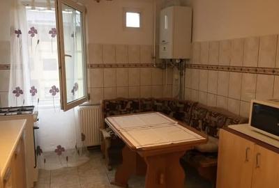 De inchiriat apartament 3 camere  Tractorul - 550 euro,85 mp. - 7