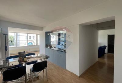 Apartament de vanzare Galati, 6 camere, Faleza - locuinta sau birouri - 7