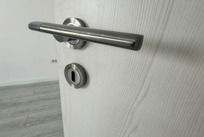 // Apartament 2 camere // Finalizat // Metrou Berceni // Parcare disponibila // - 8