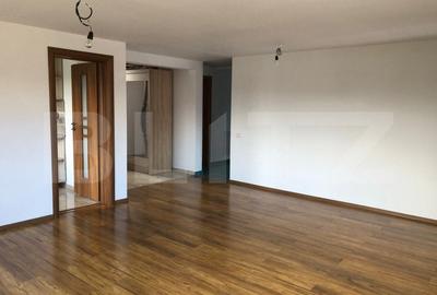 Casa spatioasa, 5 camere, teren 900mp, in Sanpetru Casa spatioasa, 5 camere, teren 900mp, in Sanpetru - 3