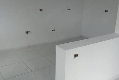 Casă cu 6 camere cu Teren 300 Mp în Valu lui Traian - 5