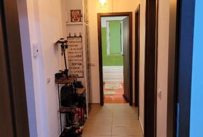 Apartament cu 2 camere decomandat în Apărătorii Patriei - 7