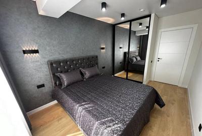 Apartament cu 2 camere decomandat în Între Lacuri