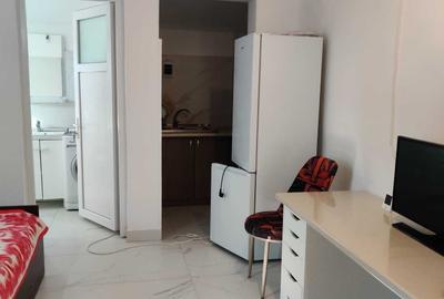 Garsonieră decomandată în Progresul