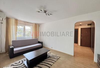 Apartament cu 3 camere în Păcii