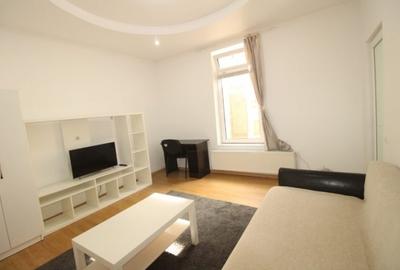 Apartament cu 2 camere decomandat, mobilat în Romană