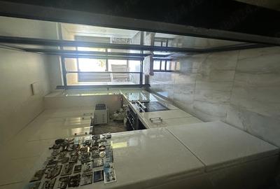 Apartament cu 3 camere decomandat, mobilat în Central