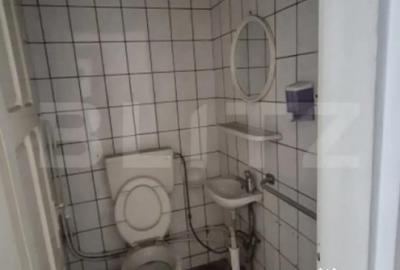 Casă cu 2 camere cu Teren 60 Mp în Central - 2